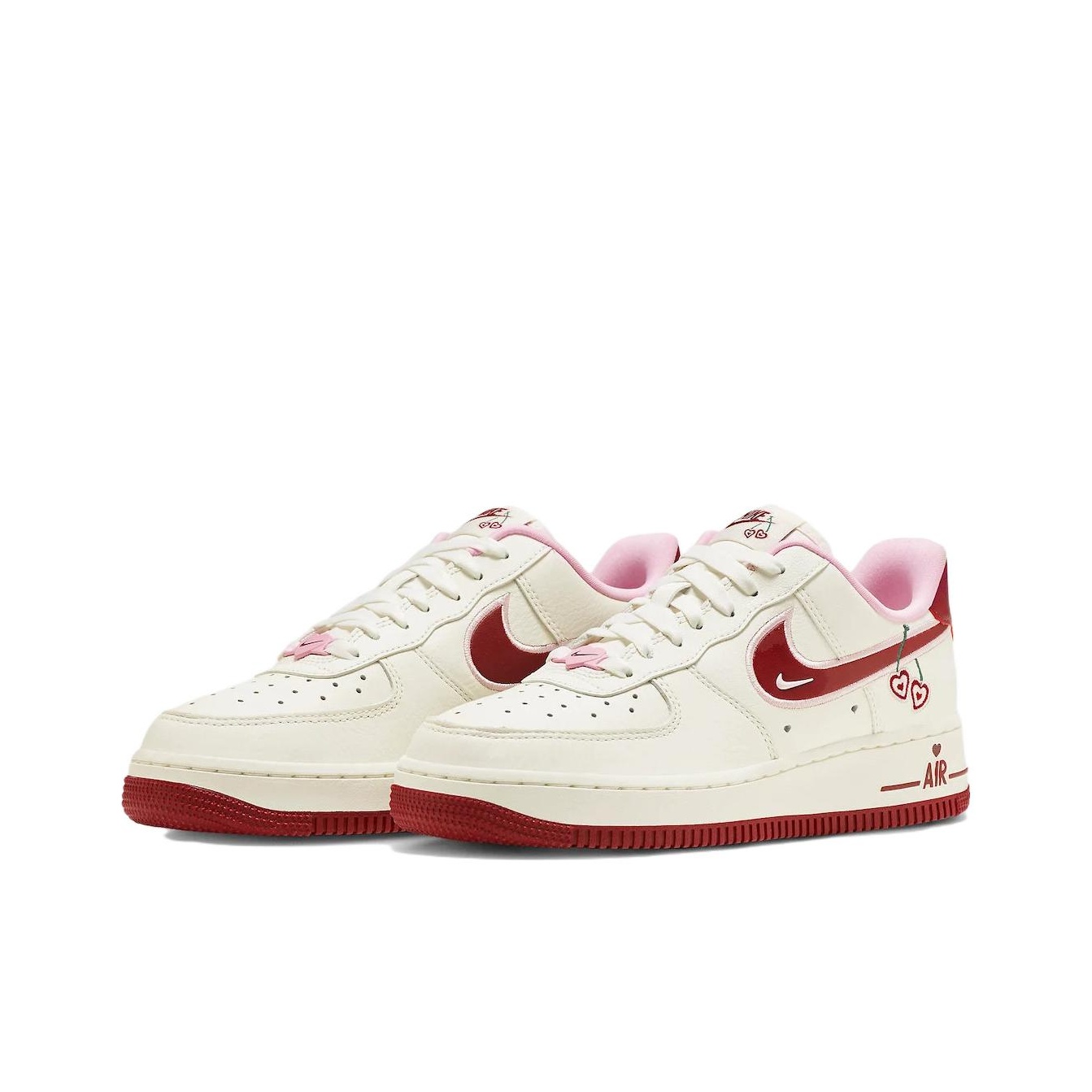 حذاء نايك إير فورس 1 للنساء من - مراجعة Nike Shoes Air Force 1 وسعره